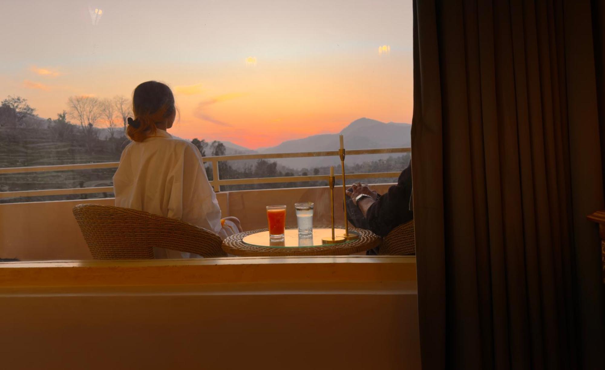 Nazaara -Thhpsociety - Mukteshwar - Witness The View From Your Bed Ngoại thất bức ảnh
